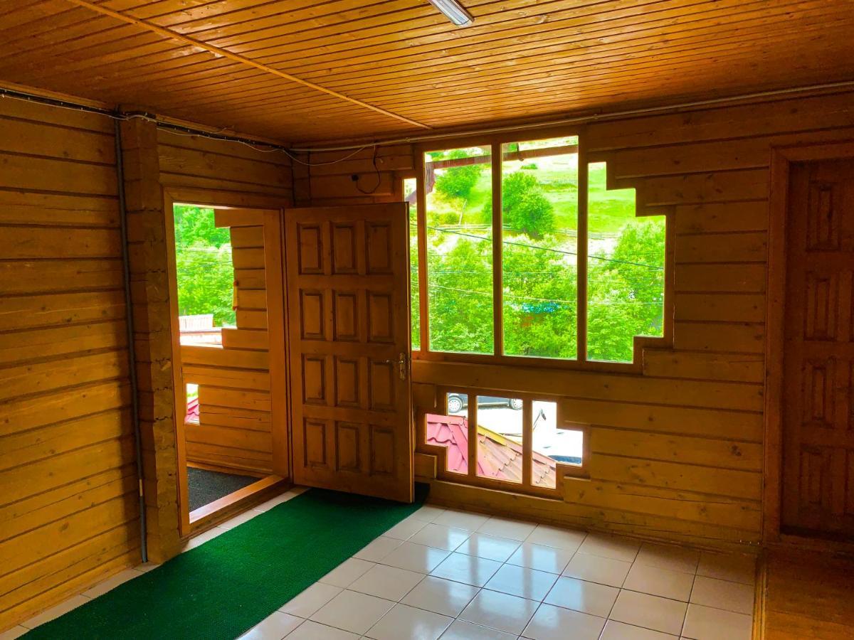 У Якима Bukovel Exterior photo